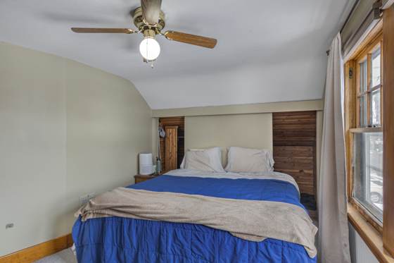 443 Crossfield Road, photo 19