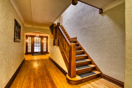 504 Brooks Ave, photo 5