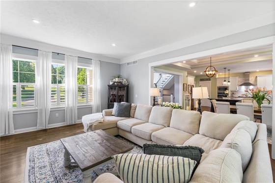 6782 Colyer Crossing, photo 3