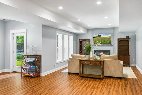 6782 Colyer Crossing, photo 28
