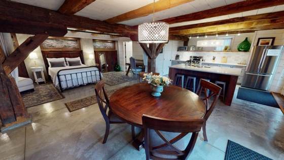 Vineyard Guest Barn, photo 14